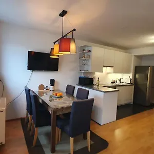 Apartamento Wiener Maisonette Mit Terrasse, Viena
