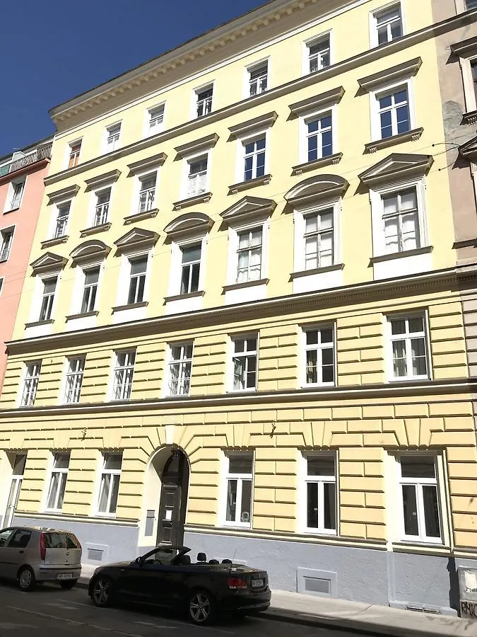 Steiner Residences Vienna Taborstrasse